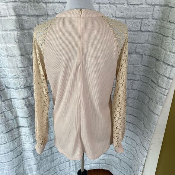 Miholl Women M mock neck waffle texture lace sleeve blouse w/zipper back closure - Picture 8 of 10